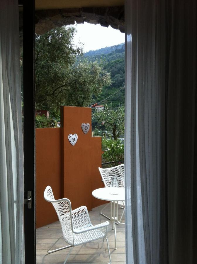 Agriturismo L'Adagio Badalucco Exterior foto